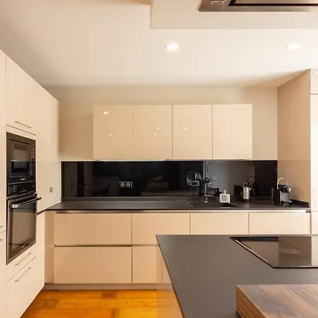 Cozy Apartment, Center, Sea View And Parking 公寓 比亚里茨