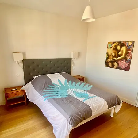 Cozy Apartment, Center, Sea View And Parking * Biarritz